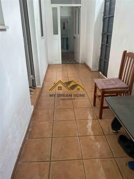 Durres, shitet apartament 2+1 , 85 m² 110.000 € (gjykata)