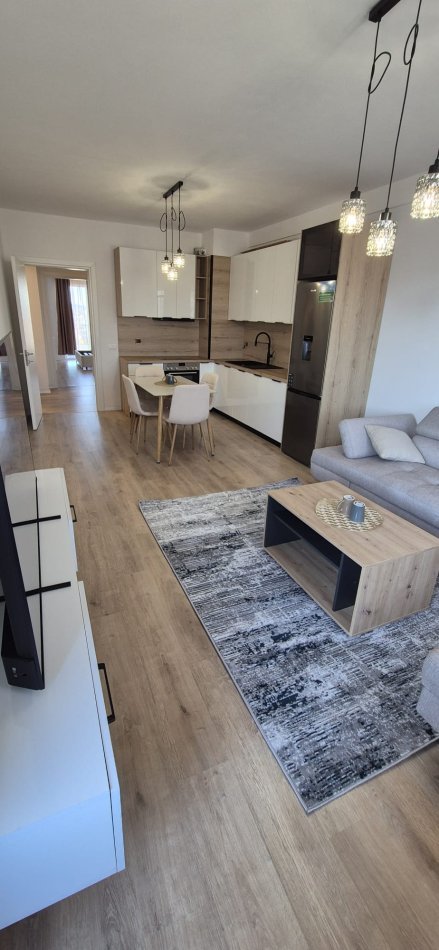 Jepet me Qira Apartament 2+1 FRINGO I RI MODERN  tek Qtu /  Univers City  , 450 €uro