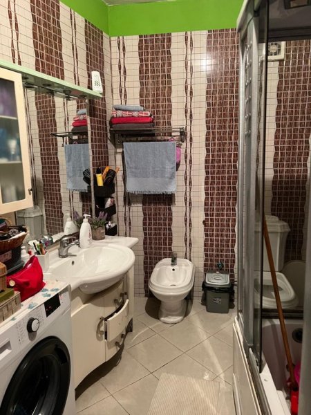 Tirane, Astir te njësia14, shitet apartament 2+1, 117 m2