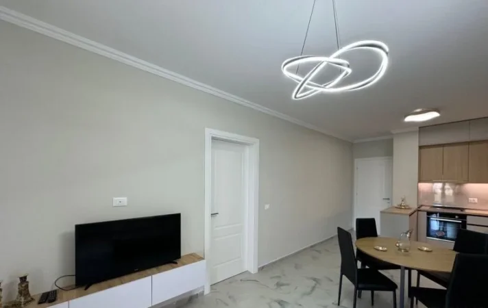 Tirane, jepet me qera apartament 2+1+Ballkon Kati 4, 86 m² 700 € (Kopshti Botanik)