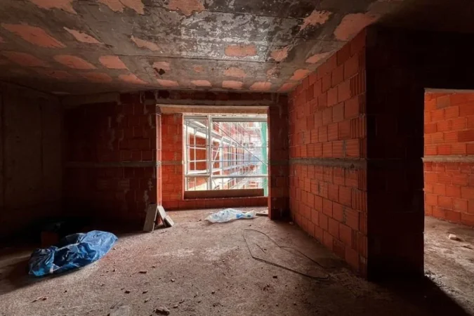 Tirane, jepet me qera apartament 1+1 Kati 3, 70 m² 129.900 € (Rruga Siri Kodra)