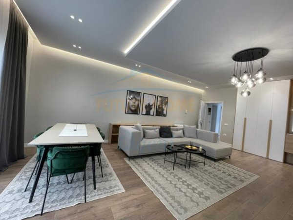 Qera, Apartament 3+1+2, Kopshti Botanik, Tiranë.