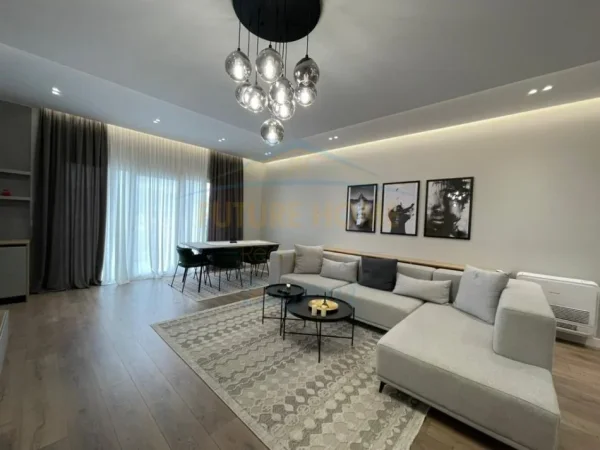 Qera, Apartament 3+1+2, Kopshti Botanik, Tiranë.