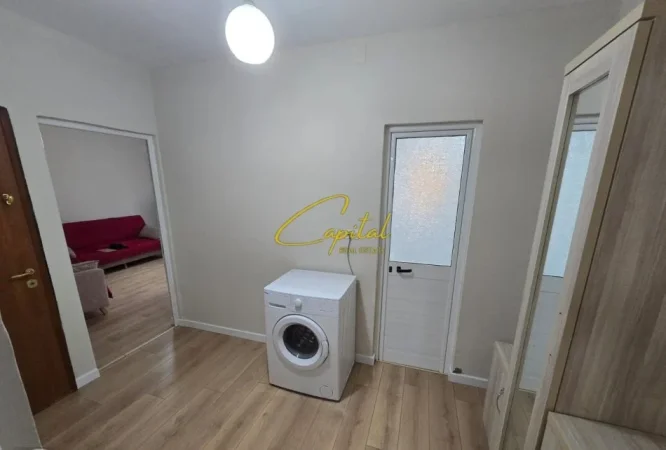 Tirane, jepet me qera apartament 1+1 Kati 3, 65 m² 430 € (PORCELAN)