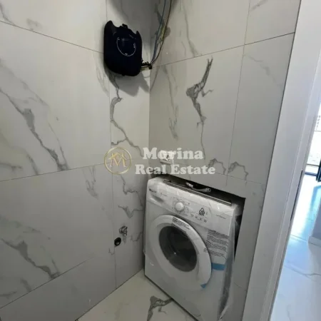 Tirane, jepet me qera apartament 1+1 Kati 3, 70 m² 450 € (Porcelan)