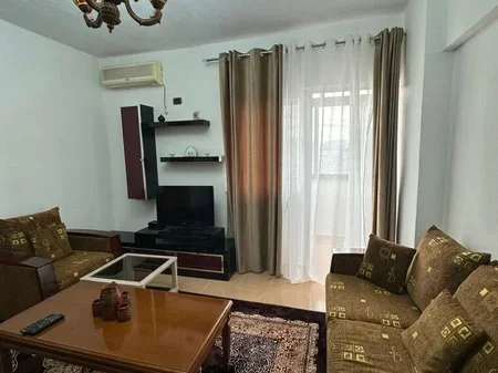 Tirane, jepet me qera apartament 2+1 Kati 9, 88 m² 520 € 
