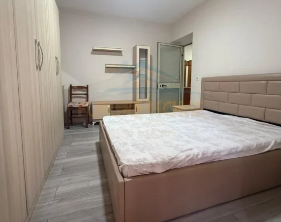 Qera, Apartament 1+1, Myslym Shyr, Tirane.
