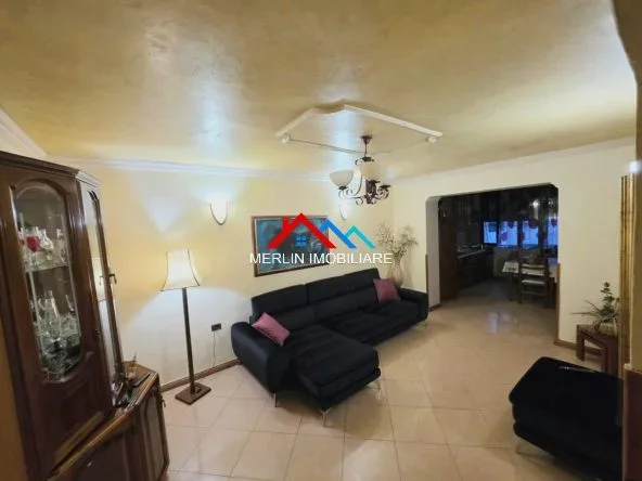 Tirane, shitet apartament 3+1+Ballkon Kati 2, 110 m² 232.000 € (RRUGA SULEJMAN PITARKA,21 DHJETORI)