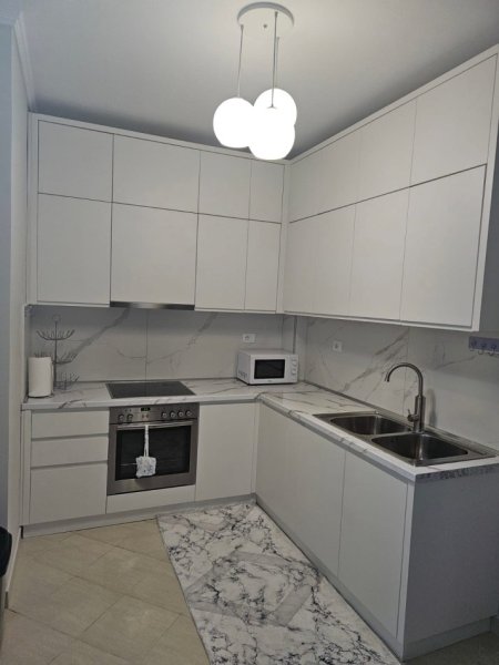 Tirane, jepet me qera apartament 2+1+Ballkon Kati 2, 100 m² 600 € (KODRA E DIELLIT)