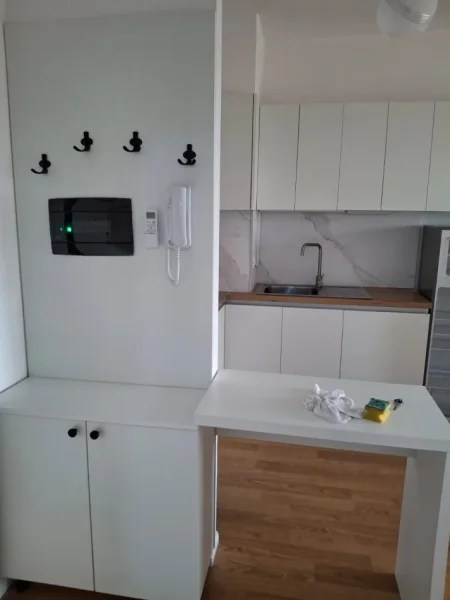 Tirane, jepet me qera garsonier 1+1 Kati 8, 50 m² 40.000 € (Zogu i zi)
