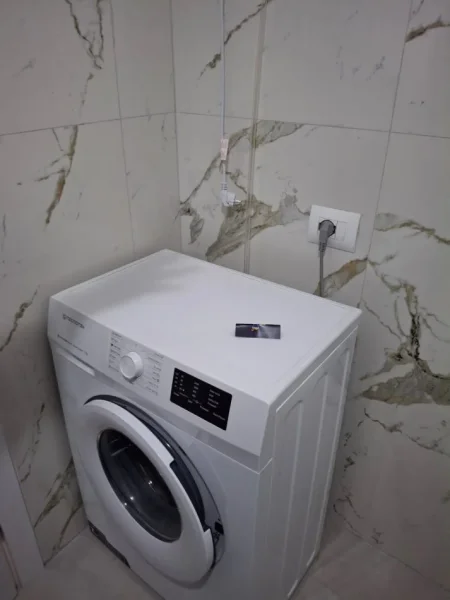 Tirane, jepet me qera garsonier 1+1 Kati 8, 50 m² 40.000 € (Zogu i zi)