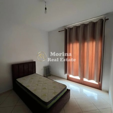 Tirane, jepet me qera shtepi 2+1 Kati 3, 114 m² 450 € (Kamez)