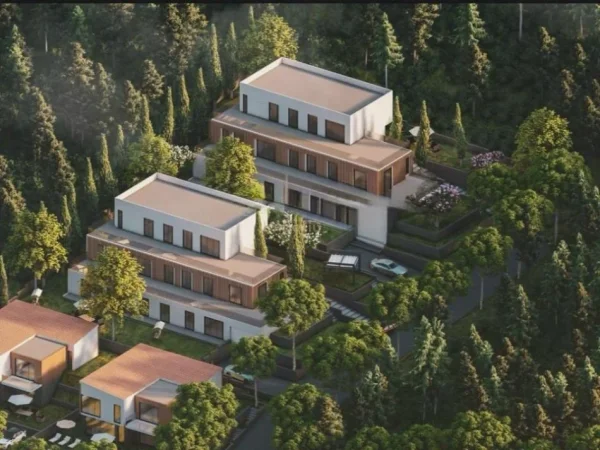 Tirane, shitet toke , 3.700 m² 360.500 € (Mullet)