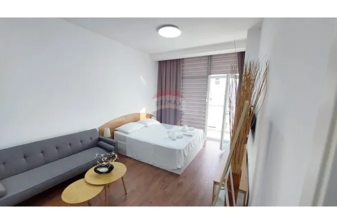 Tirane, jepet me qera apartament 2+1 Kati 4, 110 m² 1.200 € (Komuna e Parisit)
