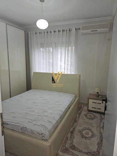 Tirane, jepet me qera apartament 2+1+Ballkon Kati 7, 100 m² 600 € (KODRA E DIELLIT)