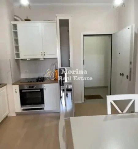 Tirane, jepet me qera apartament 1+1 Kati 6, 60 m² 550 € (21 Dhjetori)