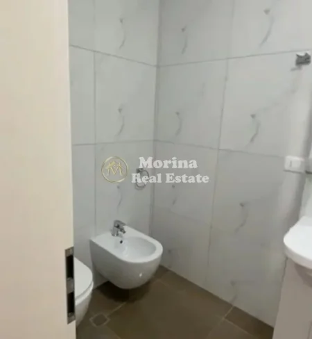Tirane, jepet me qera apartament 1+1 Kati 6, 60 m² 550 € (21 Dhjetori)