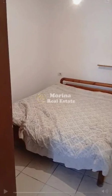 Tirane, jepet me qera shtepi 2+1 Kati 1, 70 m² 300 € (Rruga Siri Kodra)