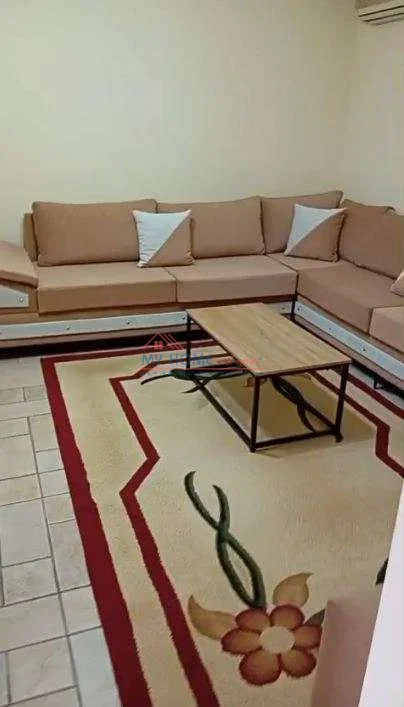 Tirane, shitet apartament 2+1+Ballkon Kati 3, 85 m² 160.000 € (Rruga Xhanfize Keko)