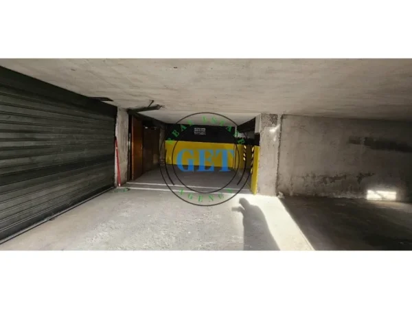 Durres, shitet garazh | post parkimi Kati 0, 29 m² 