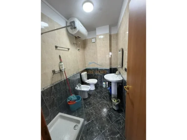 Qera, Apartament 2+1+2, Rruga e Elbasanit, Tiranë.