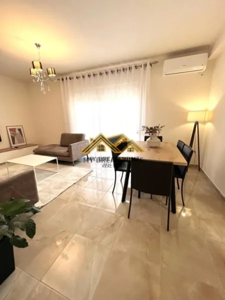 Durres, shitet apartament 3+1 , 138 m² 220.000 € (ish rajoni i policis)