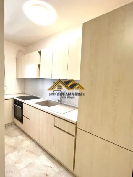 Durres, shitet apartament 3+1 , 138 m² 220.000 € (ish rajoni i policis)