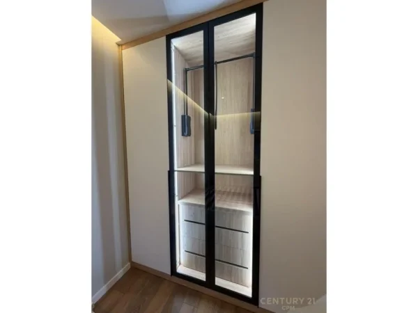 Tirane, jepet me qera apartament 2+1 Kati 3, 65 m² 550 € (Kodra e Priftit)