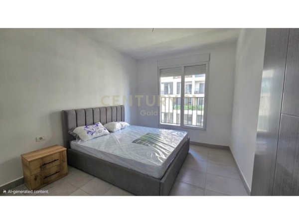 Tirane, jepet me qera apartament 2+1 Kati 3, 117 m² 480 € 