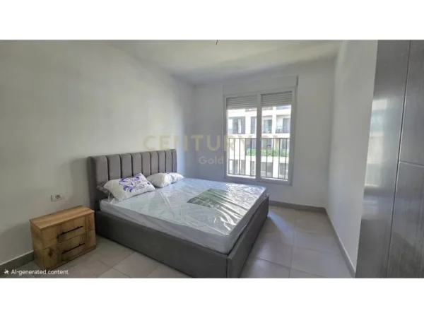 Tirane, jepet me qera apartament 2+1 Kati 3, 117 m² 480 € 