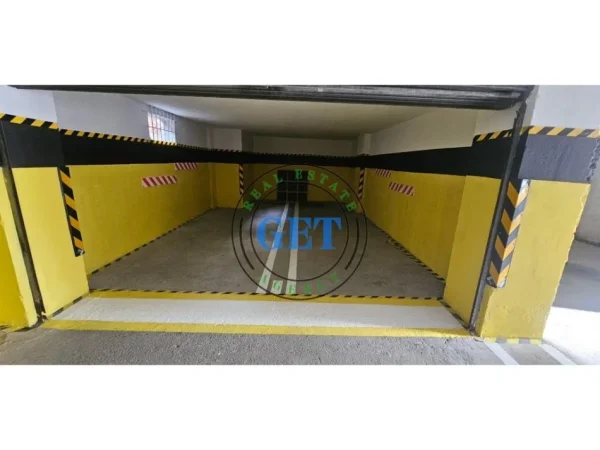 Durres, shitet garazh | post parkimi Kati 0, 29 m² (Lagjen 4)