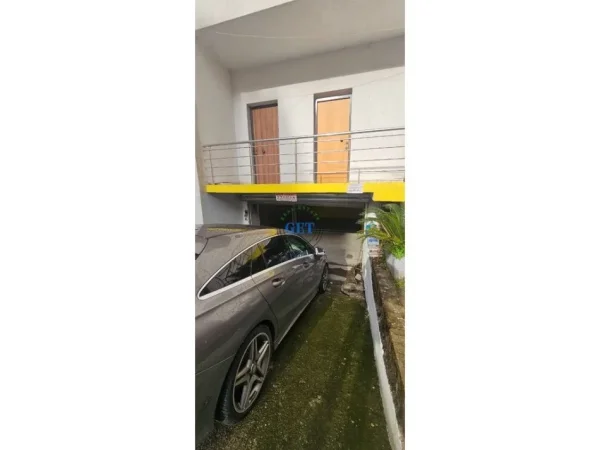 Durres, shitet garazh | post parkimi Kati 0, 29 m² (Lagjen 4)