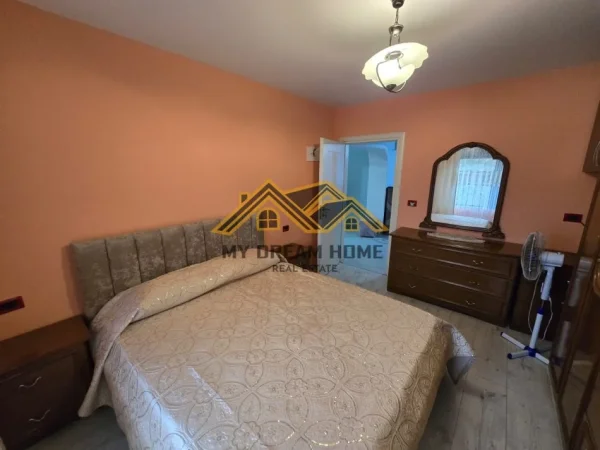 Durres, jepet me qera 2+1 Kati 3, 75 m² 500 € 