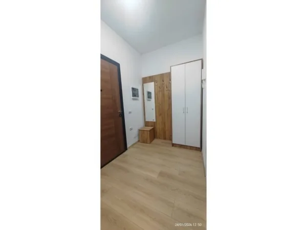 Tirane, jepet me qera apartament 1+1 Kati 2, 56 m² 