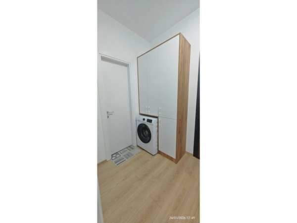 Tirane, jepet me qera apartament 1+1 Kati 2, 56 m² 