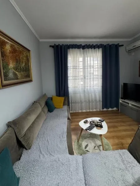 Qera, Apartament 2+1, Selvia