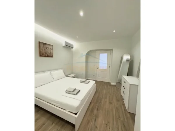 Tirane, shitet apartament 1+1 Kati 4, 66 m² 115.000 € 