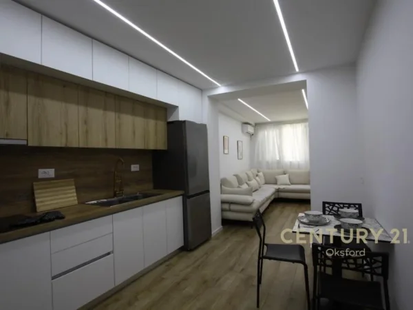 Tirane, jepet me qera apartament 1+1 Kati 1, 63 m² 650 € 