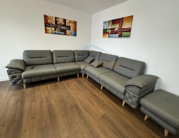 Qera, Apartament 2+1+2, Rruga Mine Peza, Tirane.