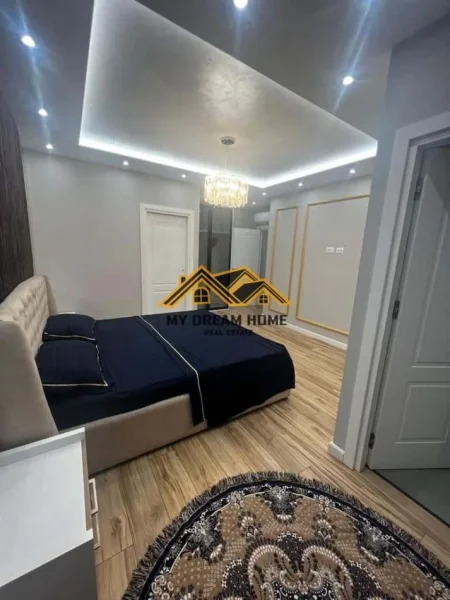 Durres, jepet me qera apartament 2+1 Kati 19, 132 m² 1.200 € (vollga)