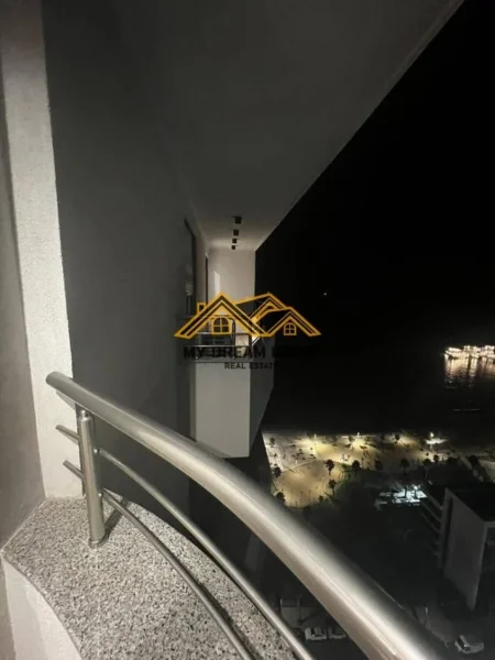 Durres, jepet me qera apartament 2+1 Kati 19, 132 m² 1.200 € (vollga)