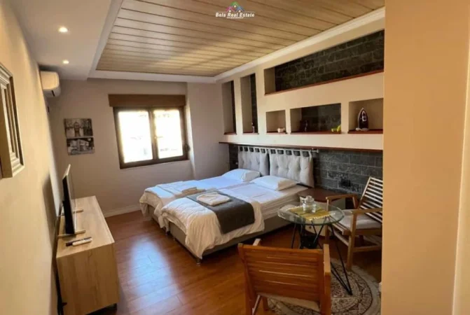 Tirane, jepet me qera apartament 1+1 Kati 7, 112 m² 1.500 € (Qender)