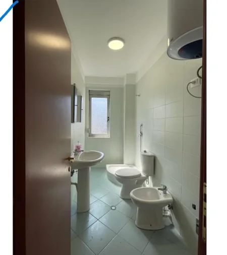 Tirane, shitet apartament 1+1+Ballkon Kati 8, 64 m² 115.000 € (Misto Mame)