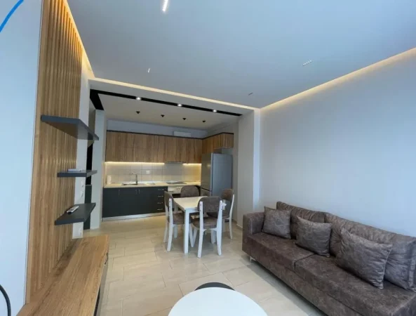 Tirane, shitet apartament 1+1+Ballkon Kati 8, 64 m² 115.000 € (Misto Mame)