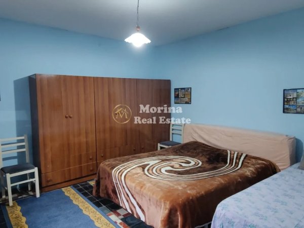 Tirane, jepet me qera shtepi 1+1 Kati 1, 60 m² 300 € (Rruga Siri Kodra)