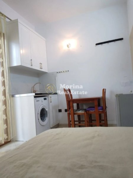 Tirane, jepet me qera garsonier Kati 1, 35 m² 270 € (Shkoze)