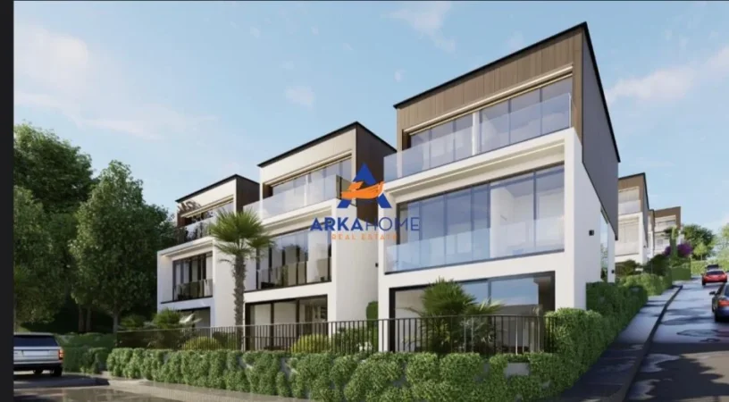 Tirane, shitet apartament 4+1 Kati 0, 250 m² 550.880 € 