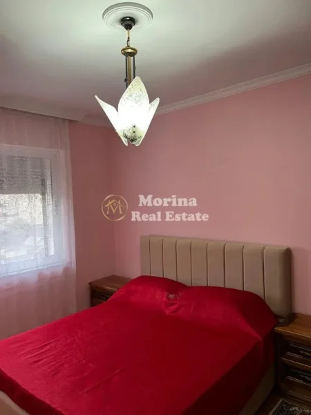 Tirane, shitet apartament 2+1 Kati 3, 85 m² 160.000 € (Rruga Xhanfize Keko)