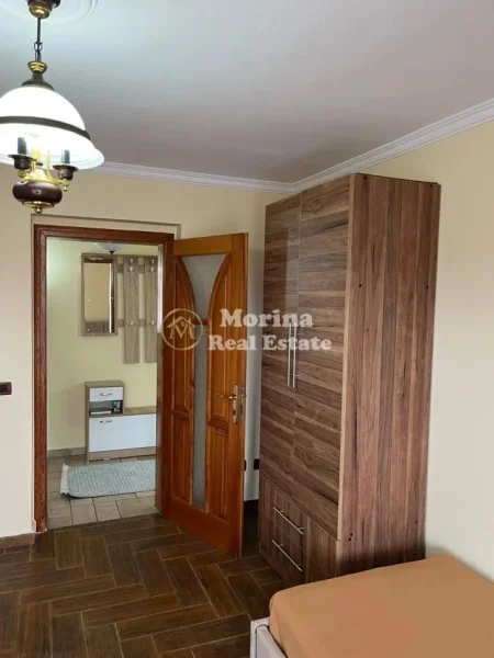 Tirane, shitet apartament 2+1 Kati 3, 85 m² 160.000 € (Rruga Xhanfize Keko)