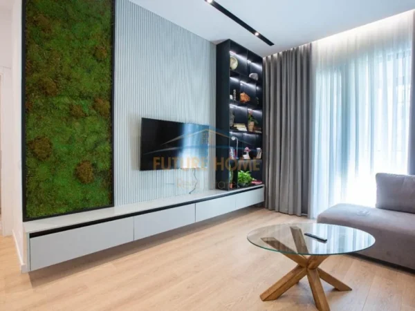 Tirane, jepet me qera 1+1 Kati 5, 72 m² 900 € 